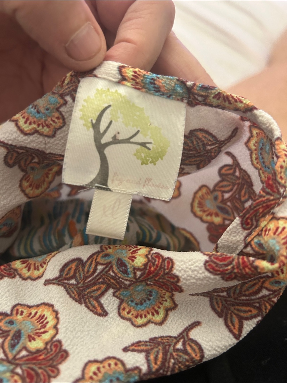 Anthropologie Fig and Flower lightweight multi-color floral tunic top - Picture 8 of 8